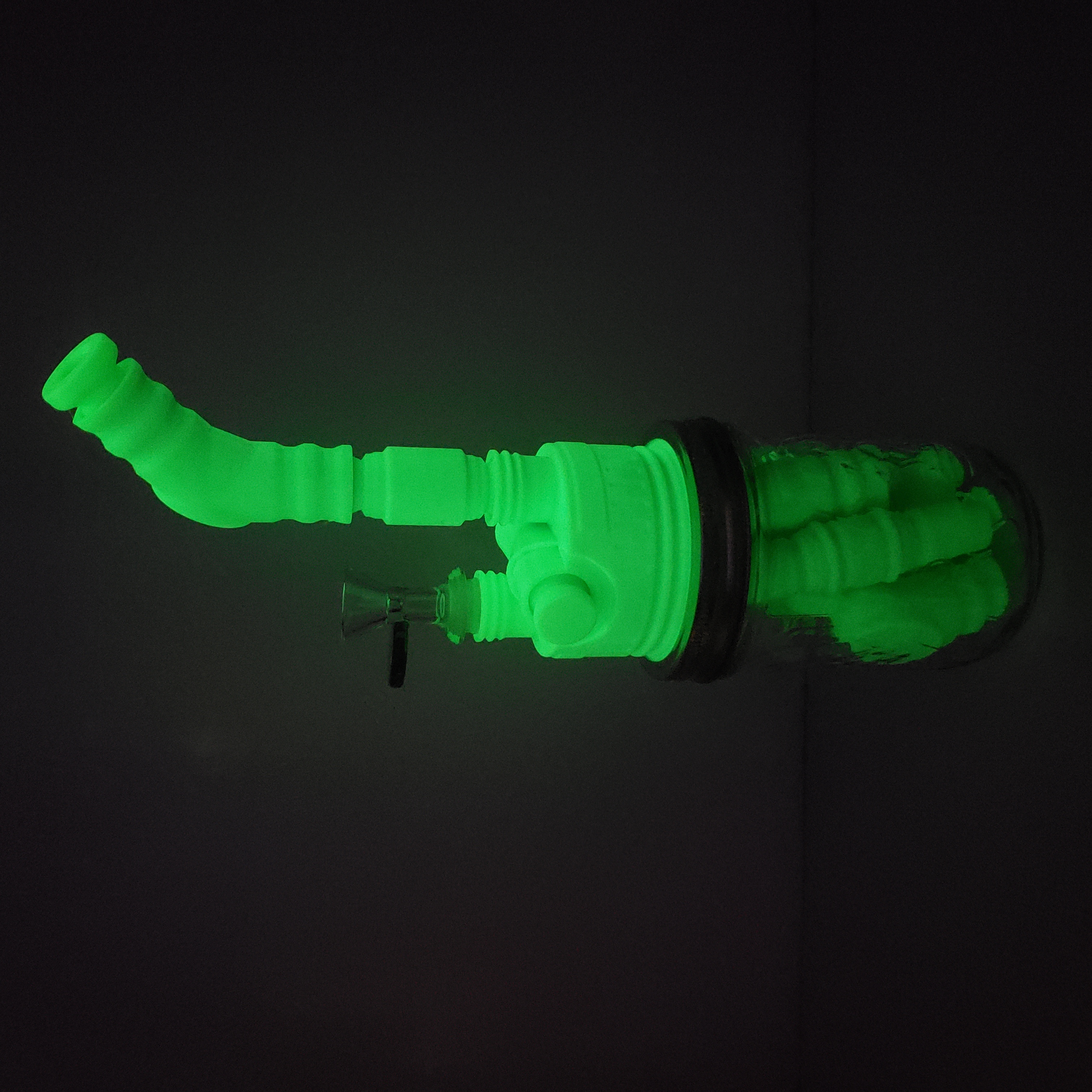 Green Glow - Glowing